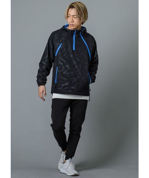 REGIEVO（レジエボ）の「【REGIEVO】大人のおしゃれなパーカー（パーカー・メンズ・ライトグレー/ブラック/オレンジ・SMALL/MEDIUM/LARGE）」の14枚目の写真