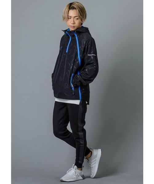 REGIEVO（レジエボ）の「【REGIEVO】大人のおしゃれなパーカー（パーカー・メンズ・ライトグレー/ブラック/オレンジ・SMALL/MEDIUM/LARGE）」の16枚目の写真