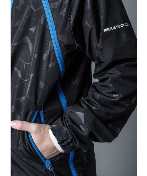 REGIEVO（レジエボ）の「【REGIEVO】大人のおしゃれなパーカー（パーカー・メンズ・ライトグレー/ブラック/オレンジ・SMALL/MEDIUM/LARGE）」の21枚目の写真