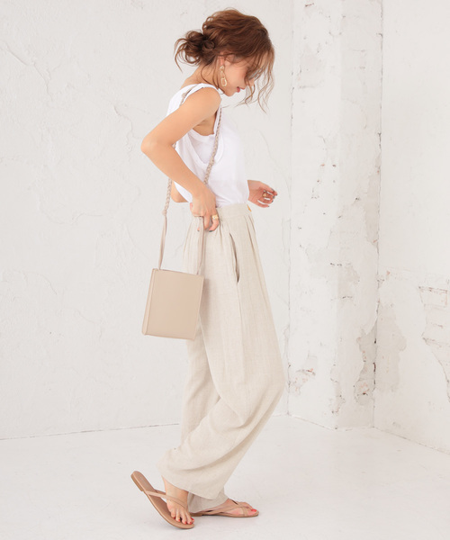 DONOBAN(ドノバン)の「ロープショルダースクエアバッグ(ショルダーバッグ・レディース・ベージュ/ホワイト/ブラック/ブラウン/アイボリー/ブルー系その他/ブラック系その他/ホワイト系その他・ONESIZE)」の16枚目の写真