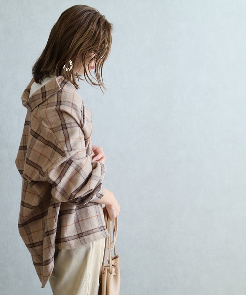 reca（レカ）の「シャギーチェックCPOシャツ（シャツ/ブラウス・レディース・ベージュ/アイボリー/モカ・M）」の4枚目の写真