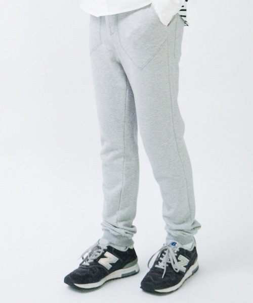 rehacer(レアセル)の「Flower Sweat Cord Pants(その他パンツ・メンズ・ライトグレー/ネイビー・LARGE/SMALL/MEDIUM)」の2枚目の写真
