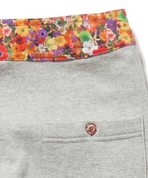 rehacer(レアセル)の「Flower Sweat Cord Pants(その他パンツ・メンズ・ライトグレー/ネイビー・LARGE/SMALL/MEDIUM)」の6枚目の写真
