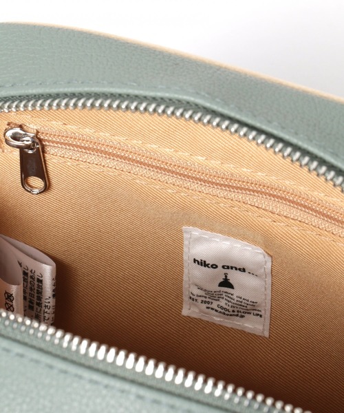 niko and...（ニコアンド）の「オリジナルミニタッセルスクエアバッグ（ショルダーバッグ・レディース・アイボリー/オレンジ/ブラック/ブルー・0）」の22枚目の写真