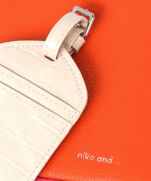 niko and...（ニコアンド）の「オリジナルミニタッセルスクエアバッグ（ショルダーバッグ・レディース・アイボリー/オレンジ/ブラック/ブルー・0）」の17枚目の写真