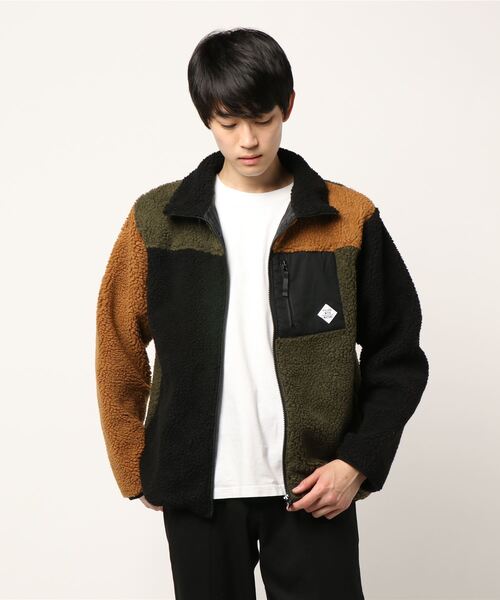 Bling Leads(ブリングリーズ)の「《Bling Leads》ハイネックZIPブルゾン(ブルゾン・レディース・キャメル/その他2/その他1/ブラック系その他/モカ/ベージュ/ライトパープル/ホワイト/カーキ/ブラック/ダークグリーン/その他4/ベージュ系/ホワイト系・MEDIUM/LARGE/X-LARGE)」の13枚目の写真