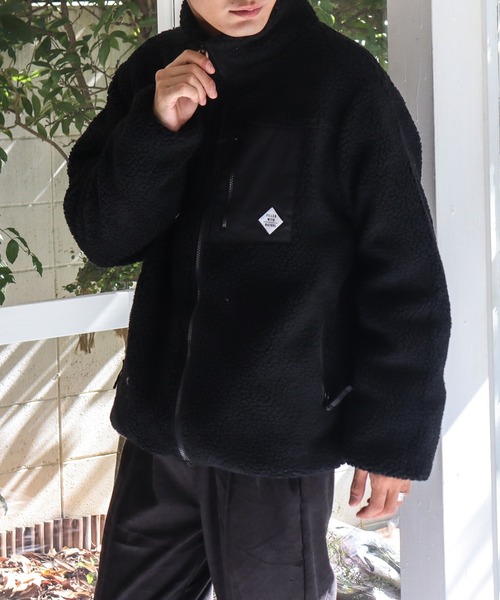 Bling Leads(ブリングリーズ)の「《Bling Leads》ハイネックZIPブルゾン(ブルゾン・レディース・キャメル/その他2/その他1/ブラック系その他/モカ/ベージュ/ライトパープル/ホワイト/カーキ/ブラック/ダークグリーン/その他4/ベージュ系/ホワイト系・MEDIUM/LARGE/X-LARGE)」の20枚目の写真