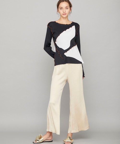 kotohayokozawa(コトハヨコザワ)の「【kotohayokozawa(コトハヨコザワ)】ロングスリーブクルーネックトップス TDKT-P05(Tシャツ/カットソー・レディース・ブラック/ホワイト/ベージュ/グレー・FREE)」の6枚目の写真