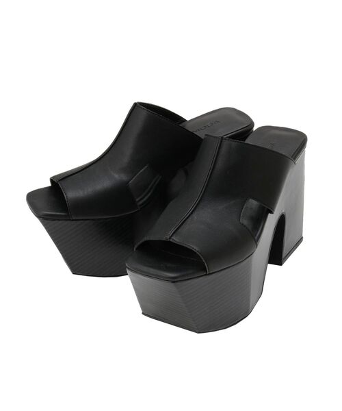 EMODA(エモダ)の「カッティングハイバルキーヒール(サンダル・レディース・ブラック/ベージュ/ブラウン・SMALL/MEDIUM/LARGE)」の13枚目の写真