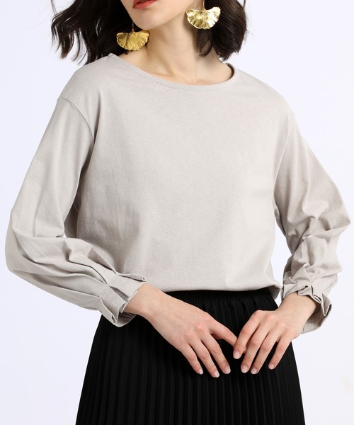 SMILE ORCHID（スマイルオーキッド）の「タックスリーブスリット入りカットソー（Tシャツ/カットソー・レディース・ホワイト/ベージュ/グレー/ブルー/ホワイト系その他/ブラウン系その他・FREE/M/L）」の3枚目の写真