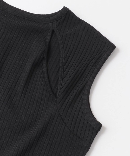 LAATO（ラート）の「RIB NO-SLEEVE  TANK（タンクトップ・レディース・ブラック/パープル/オフホワイト・FREE）」の12枚目の写真