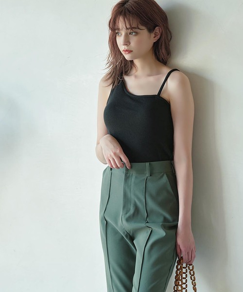 KOBE LETTUCE（コウベレタス）の「カップ付き２WAYワンショルダータンクトップ（タンクトップ・レディース・ブラック/ベージュ/ブラウン/ブルー/アイボリー・S/M）」の3枚目の写真