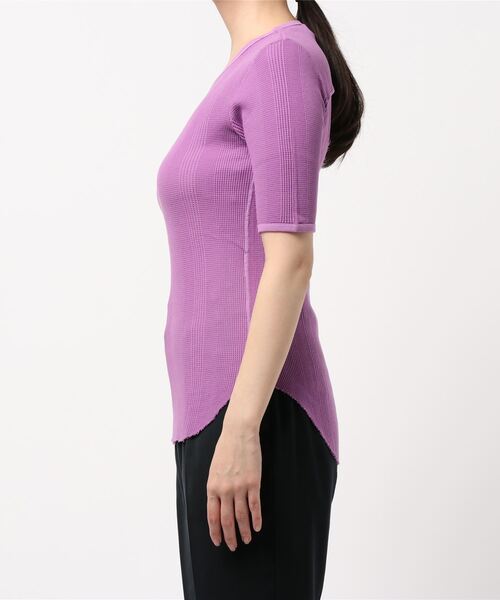 R JUBILEE（アールジュビリー）の「【W】【R JUBILEE(アールジュビリー)】Back-open Layerd Tee NU（Tシャツ/カットソー・レディース・ブラック/ラベンダー・SMALL/MEDIUM）」の3枚目の写真