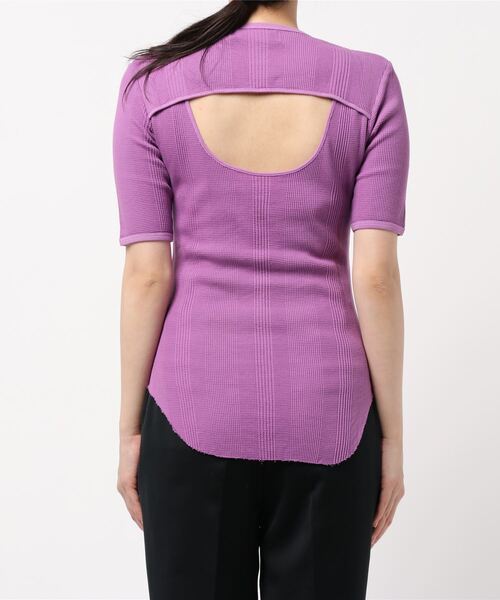 R JUBILEE（アールジュビリー）の「【W】【R JUBILEE(アールジュビリー)】Back-open Layerd Tee NU（Tシャツ/カットソー・レディース・ブラック/ラベンダー・SMALL/MEDIUM）」の4枚目の写真