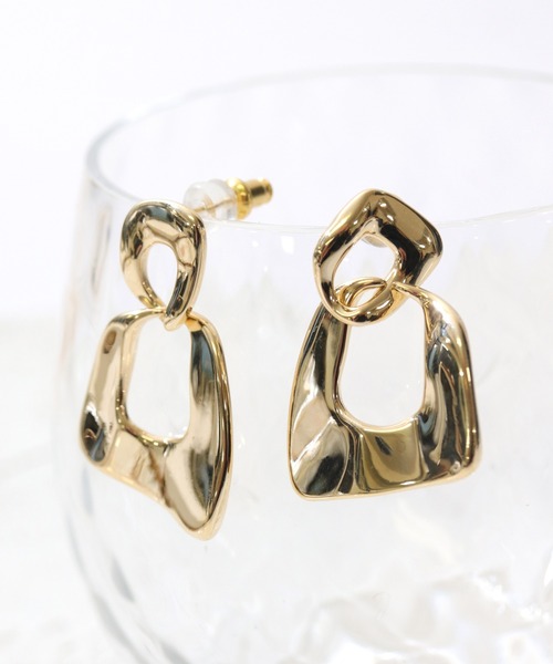 florist（フローリスト）の「【5種展開】トレンドシンプルゴールドピアス（ピアス（両耳用）・レディース・ゴールド系その他2/ゴールド系その他3/ゴールド系その他4/ゴールド系その他5/ゴールド系その他6・FREE）」の2枚目の写真