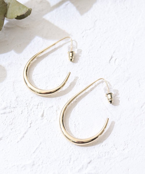 florist（フローリスト）の「【5種展開】トレンドシンプルゴールドピアス（ピアス（両耳用）・レディース・ゴールド系その他2/ゴールド系その他3/ゴールド系その他4/ゴールド系その他5/ゴールド系その他6・FREE）」の3枚目の写真