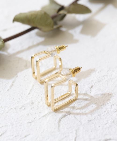 florist（フローリスト）の「【5種展開】トレンドシンプルゴールドピアス（ピアス（両耳用）・レディース・ゴールド系その他2/ゴールド系その他3/ゴールド系その他4/ゴールド系その他5/ゴールド系その他6・FREE）」の6枚目の写真