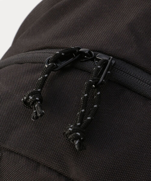 FREDY MAC（フレディーマック）の「FREDYMAC コンパクトデイパック（バックパック/リュック・メンズ・ブラック/カーキ・FREE）」の5枚目の写真