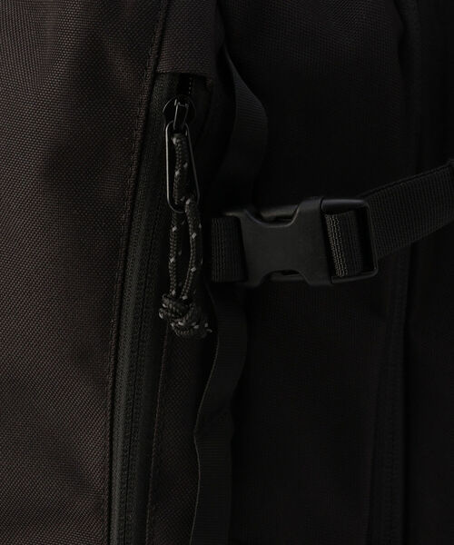 FREDY MAC（フレディーマック）の「FREDYMAC コンパクトデイパック（バックパック/リュック・メンズ・ブラック/カーキ・FREE）」の6枚目の写真