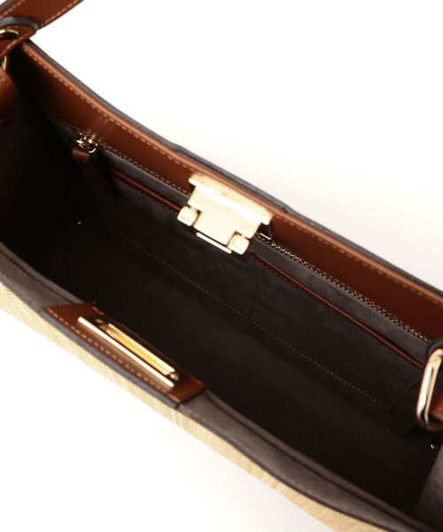 Carol J.（キャロルジェイ）の「GIANNI NOTARO CAROL J:PAGLIAトート(M)◇（トートバッグ・レディース・キャメル・ONE SIZE）」の8枚目の写真