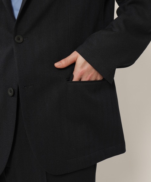 KASHIYAMA（カシヤマ）の「TECH-POLYESTER ストレッチ2Bジャケット（ヘリンボーン）（テーラードジャケット・メンズ・ネイビー/グレー・マルチサイズ）」の18枚目の写真