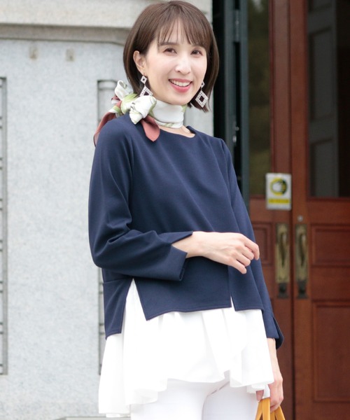 ElegChic(エレグシック)の「レイヤードプルオーバートップス(Tシャツ/カットソー・レディース・ネイビー/ベージュ/ブラック/ブラウン・F)」の1枚目の写真