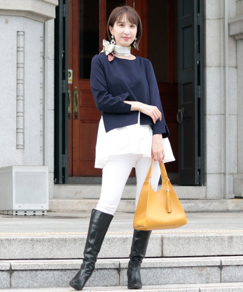 ElegChic(エレグシック)の「レイヤードプルオーバートップス(Tシャツ/カットソー・レディース・ネイビー/ベージュ/ブラック/ブラウン・F)」の12枚目の写真