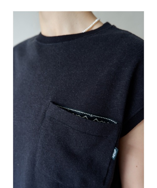 MANASTASH（マナスタッシュ）の「MANASTASH/マナスタッシュ　HEMP SLEEVELESS TEE（Tシャツ/カットソー・レディース・ブラック/ナチュラル/オレンジ・MEDIUM）」の6枚目の写真