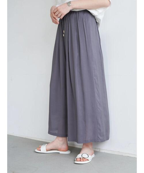 YECCA VECCA(イェッカヴェッカ)の「シルキーギャザーワイドパンツ *(その他パンツ・レディース・チャコールグレー/オレンジ/ネイビー/ブルー系その他7・FREE)」の21枚目の写真