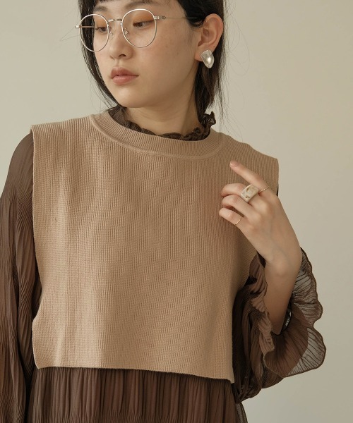 Bab（バブ）の「【WEB限定】サイドリボンレイヤードベスト（ベスト・レディース・ブラック/ベージュ/カーキ・FREE）」の8枚目の写真