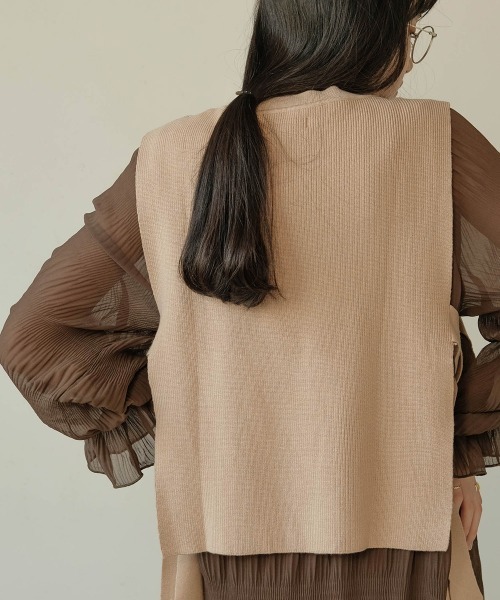 Bab（バブ）の「【WEB限定】サイドリボンレイヤードベスト（ベスト・レディース・ブラック/ベージュ/カーキ・FREE）」の11枚目の写真