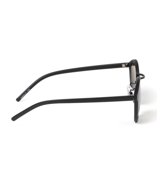 LAKOLE（ラコレ）の「ウェリントンコンビフレームサングラス / 942944（サングラス・レディース・ブラック/ベージュ・FREE）」の3枚目の写真