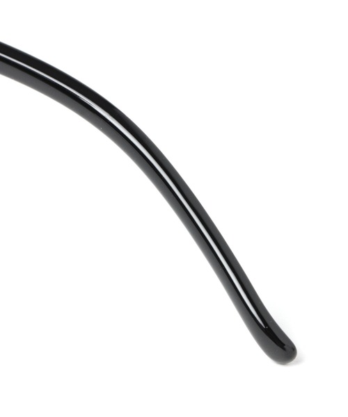 LAKOLE（ラコレ）の「ウェリントンコンビフレームサングラス / 942944（サングラス・レディース・ブラック/ベージュ・FREE）」の5枚目の写真