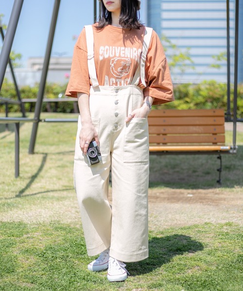 PairPair（ペアペア）の「ハイウエストワイドパンツ/サスペンダー付き(ユニセックス)（その他パンツ・レディース・アイボリー/ベージュ/グレイッシュブルー・SMALL/LARGE/MEDIUM）」の2枚目の写真