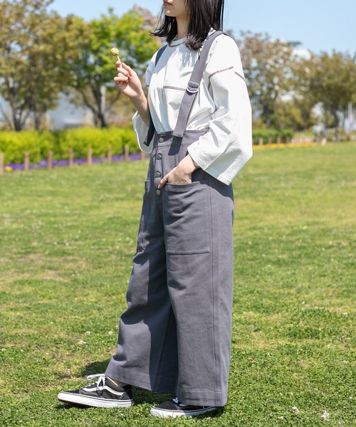 PairPair（ペアペア）の「ハイウエストワイドパンツ/サスペンダー付き(ユニセックス)（その他パンツ・レディース・アイボリー/ベージュ/グレイッシュブルー・SMALL/LARGE/MEDIUM）」の22枚目の写真