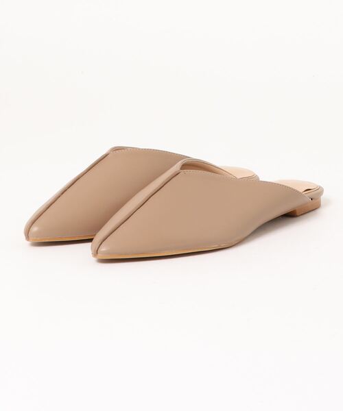 TONAL(トーナル)の「ポインテッドミュール(パンプス・レディース・ベージュ/グリーン系その他/オフホワイト・L/M)」の1枚目の写真