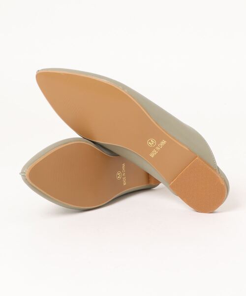 TONAL(トーナル)の「ポインテッドミュール(パンプス・レディース・ベージュ/グリーン系その他/オフホワイト・L/M)」の5枚目の写真