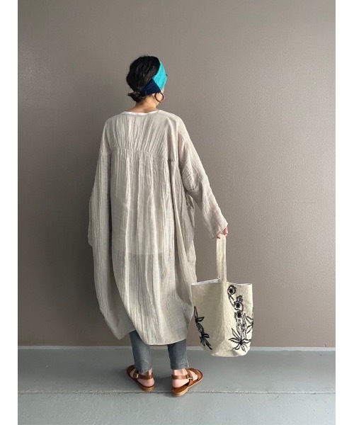 BEARDSLEY（ビアズリー）の「《KHADI&CO》トートバッグ（トートバッグ・レディース・アイボリー・FREE）」の6枚目の写真