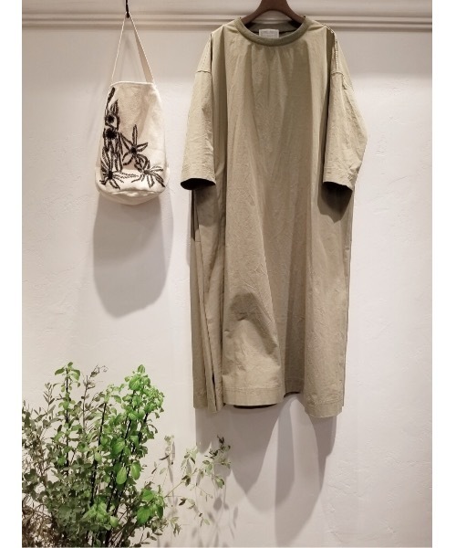 BEARDSLEY（ビアズリー）の「《KHADI&CO》トートバッグ（トートバッグ・レディース・アイボリー・FREE）」の9枚目の写真