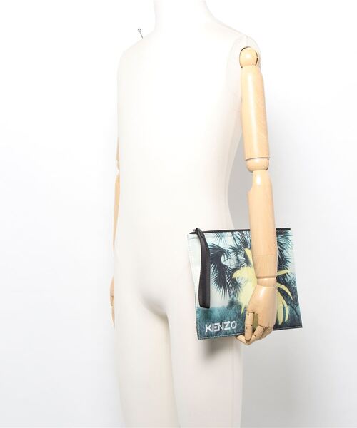 KENZO（ケンゾー）の「クラッチバッグ ‘Hawaian Graffity' Capsule High Summer（クラッチバッグ・メンズ・イエロー系その他・ONE SIZE）」の6枚目の写真