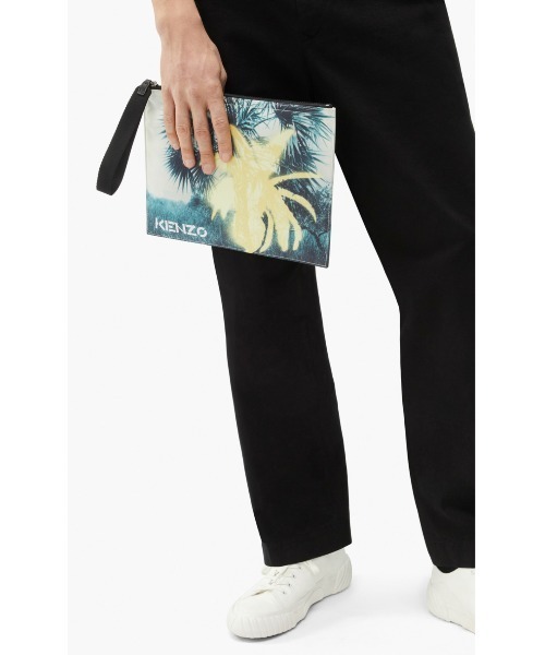 KENZO（ケンゾー）の「クラッチバッグ ‘Hawaian Graffity' Capsule High Summer（クラッチバッグ・メンズ・イエロー系その他・ONE SIZE）」の3枚目の写真