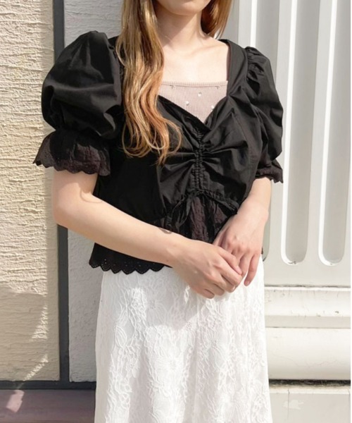 apres jour(アプレジュール)の「コットンレースドロストブラウス+キャミセット【ZOZOTOWN限定アイテム】(シャツ/ブラウス・レディース・ピンクベージュ/オフホワイト/ブラック・X-LARGE/フリー)」の4枚目の写真