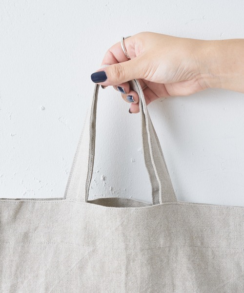 BEARDSLEY(ビアズリー)の「イニシャル刺繍リネンバッグ(トートバッグ・レディース・ベージュ/ブラック・FREE)」の10枚目の写真