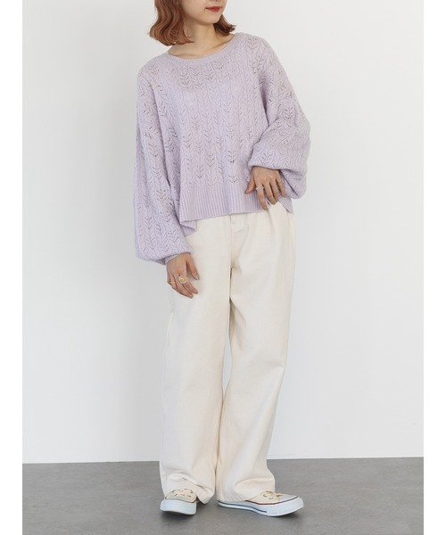 SLURR（スラ―）の「透かしミックスボリュームスリーブニット（ニット/セーター・レディース・ライトブルー/アイボリー/ラベンダー・FREE）」の4枚目の写真