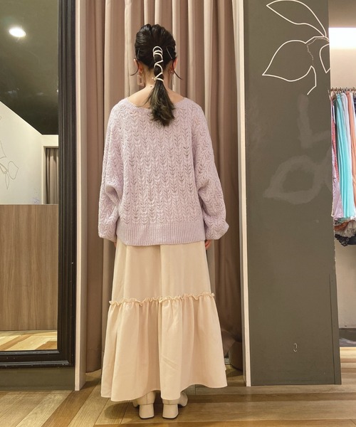 SLURR（スラ―）の「透かしミックスボリュームスリーブニット（ニット/セーター・レディース・ライトブルー/アイボリー/ラベンダー・FREE）」の14枚目の写真