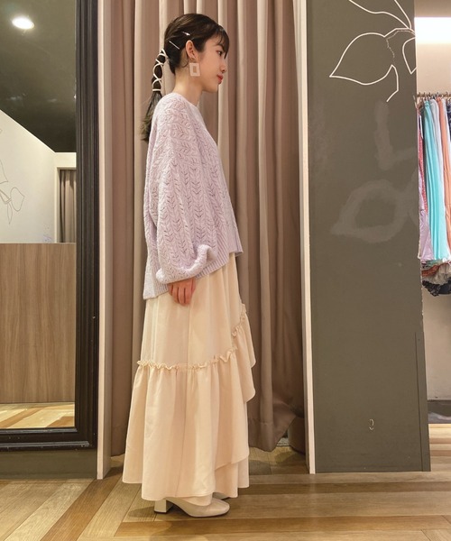 SLURR（スラ―）の「透かしミックスボリュームスリーブニット（ニット/セーター・レディース・ライトブルー/アイボリー/ラベンダー・FREE）」の12枚目の写真