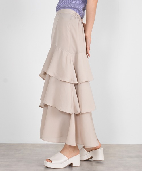 w closet（ダブルクローゼット）の「無地ジョーゼットティアードスカート（スカート・レディース・ライトベージュ/ダークオレンジ/ブルー/グレー系2/ブラック・FREE）」の7枚目の写真