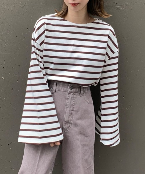 CIAOPANIC（チャオパニック）の「フレアスリーブボーダービッグTシャツ（Tシャツ/カットソー・レディース・ネイビー/ブラウン/ブルー/グリーン・FREE）」の2枚目の写真