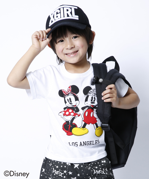 X-girl Stages（エックスガールステージス）の「【Disney（ディズニー）】S/S TEE STREET MICKEY & MINNIE  (4T～7T)（Tシャツ/カットソー・キッズ・ホワイト/ブラック・4T/5T/6T/7T）」の2枚目の写真