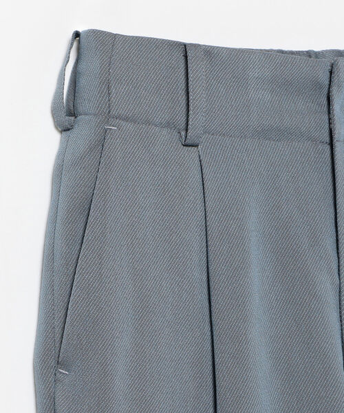 Ray BEAMS（レイビームス）の「Ray BEAMS / カルゼ 1タック テーパード パンツ（その他パンツ・レディース・オフホワイト/ライトブルー/ダークブラウン・1/0）」の12枚目の写真